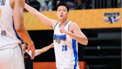 有压力了？丘天复出+京城球二代被激活，600万先生砍6+6证明自己