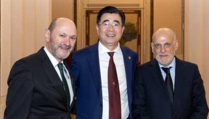 开云体育-特瓦斯：中国队有望未来跻身世界前十，但需要中超更具竞争力